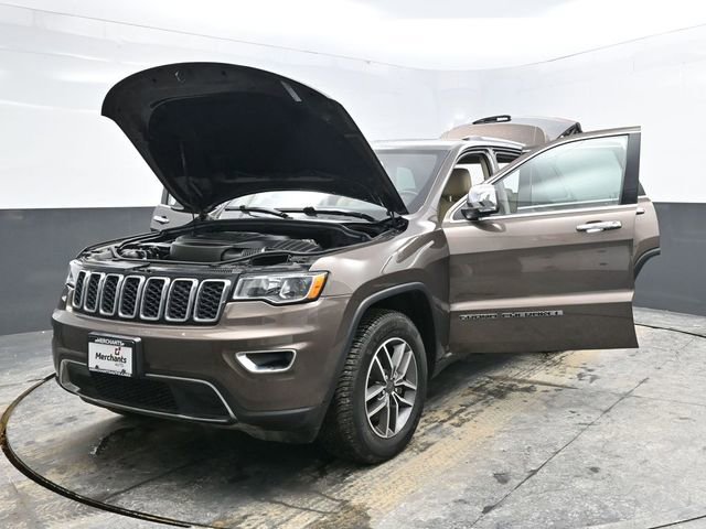 Used 2021 Jeep Grand Cherokee Limited w/ Trailer Tow Group IV image 33
