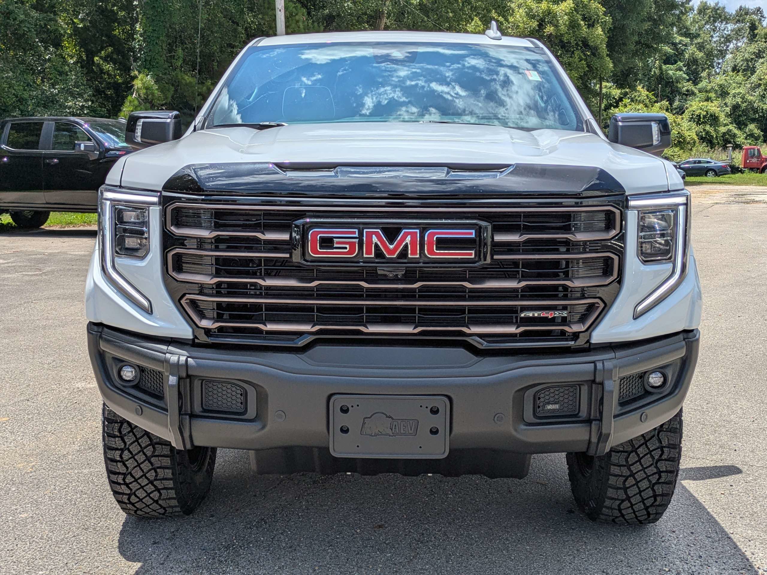 New 2026 GMC Sierra 1500 AT4X AWD/4WD image 9