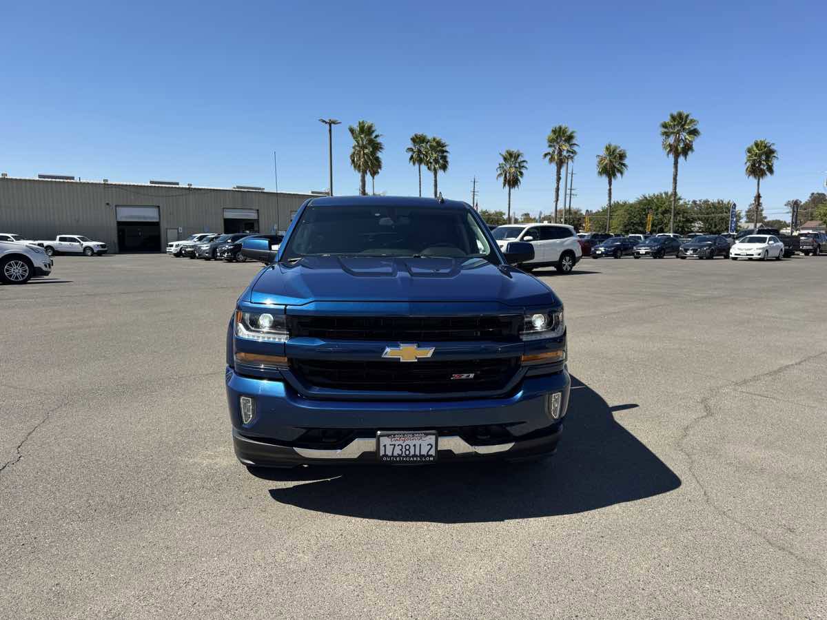 Used 2018 Chevrolet Silverado 1500 LT w/ All Star Edition image 4