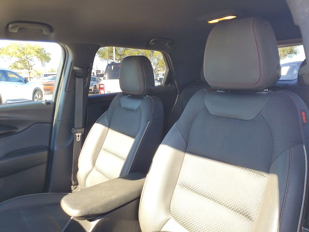 Used 2023 Chevrolet TrailBlazer RS w/ Convenience Package image 12