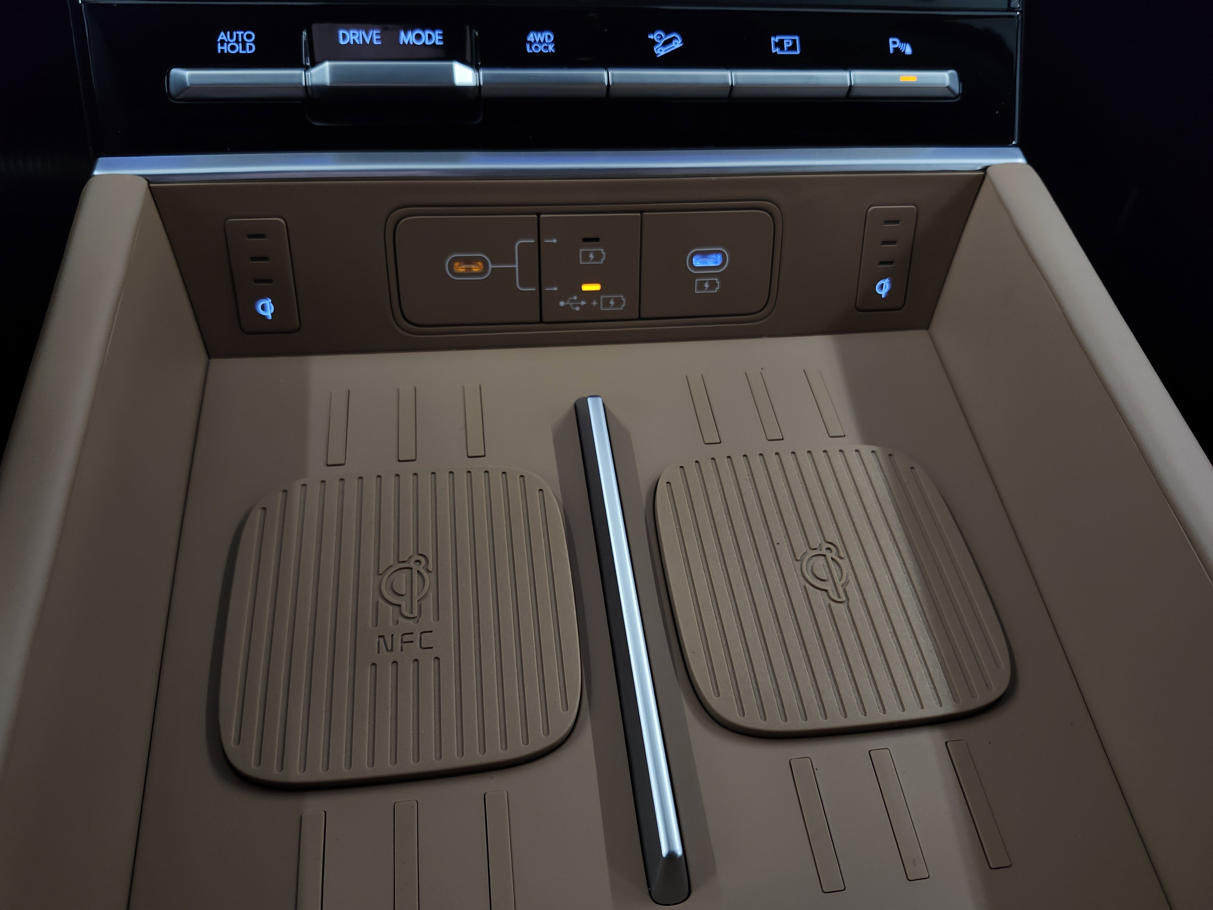 New 2026 Hyundai Santa Fe Calligraphy image 9