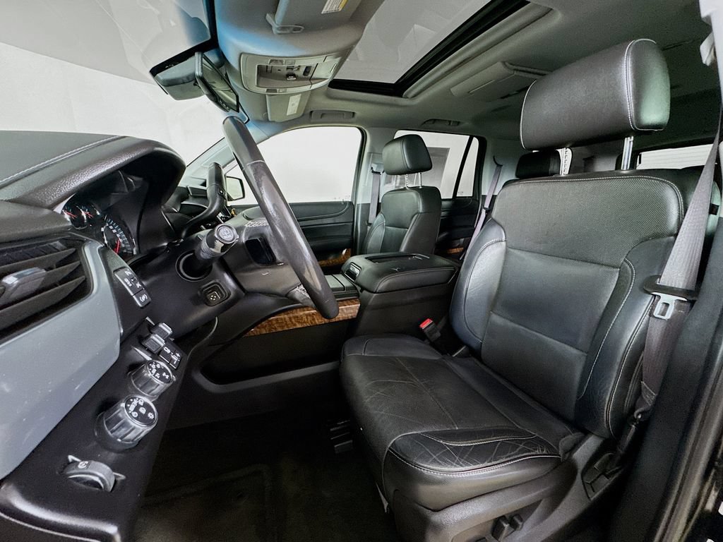 Used 2016 Chevrolet Tahoe LTZ AWD/4WD image 2