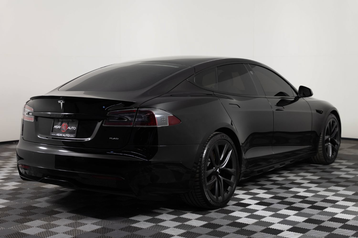 Used 2021 Tesla Model S Plaid AWD/4WD image 7