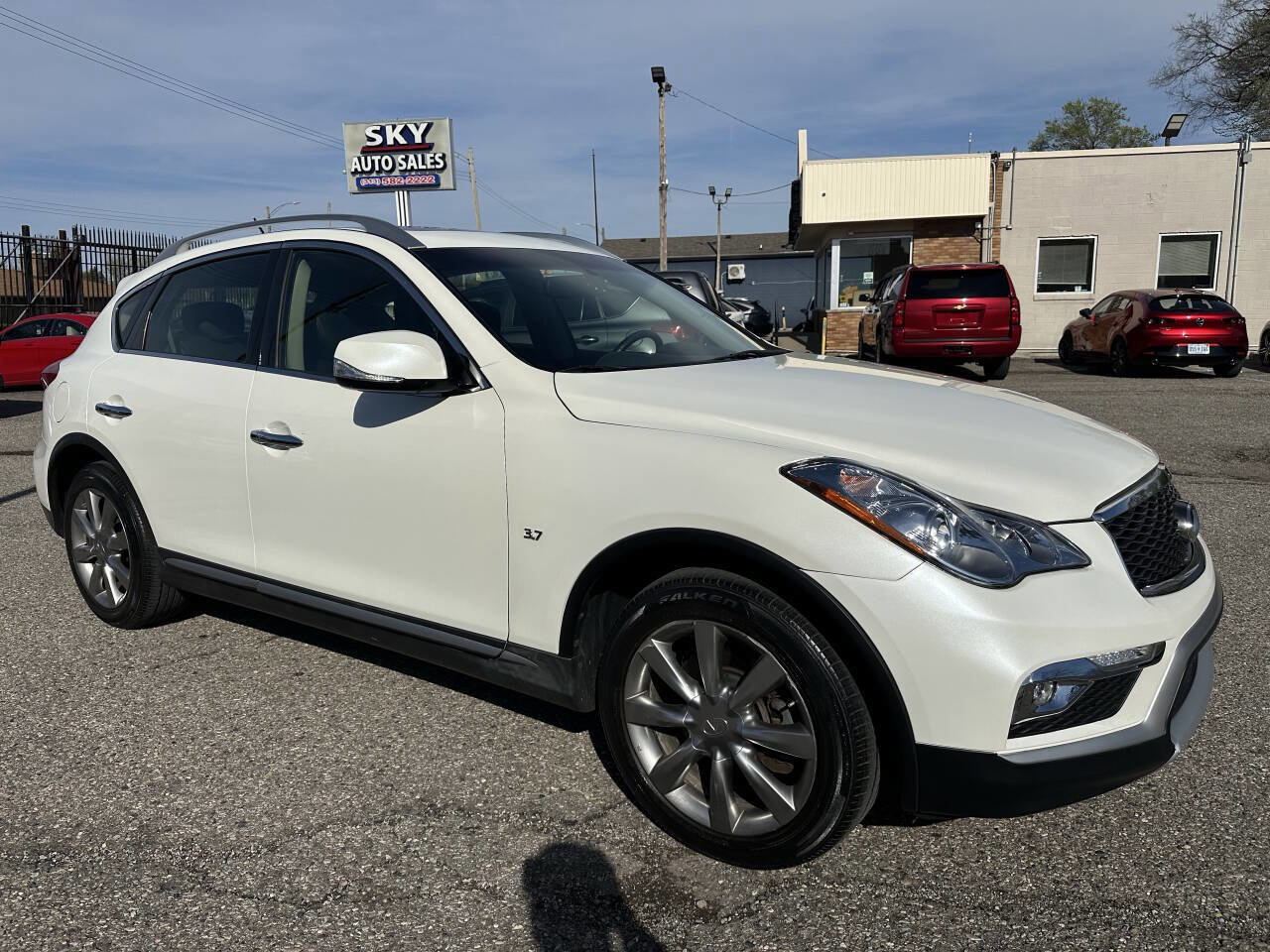Used 2017 INFINITI QX50 Journey w/ Premium Package AWD/4WD image 1