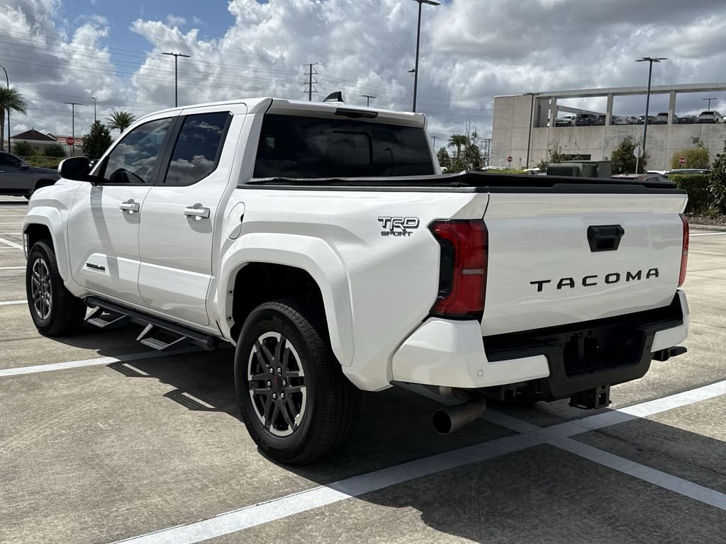 Used 2024 Toyota Tacoma TRD Sport w/ TRD Sport Upgrade Package RWD image 10