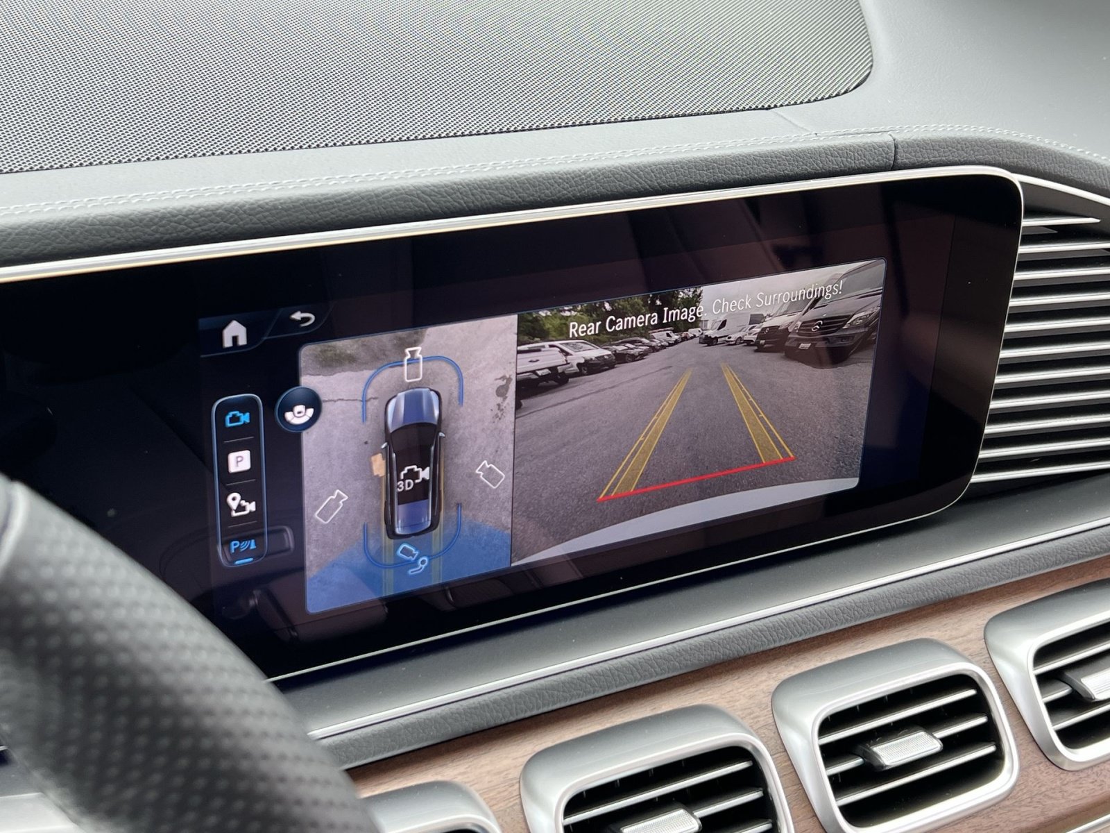 New 2026 Mercedes-Benz GLS 450 4MATIC image 24