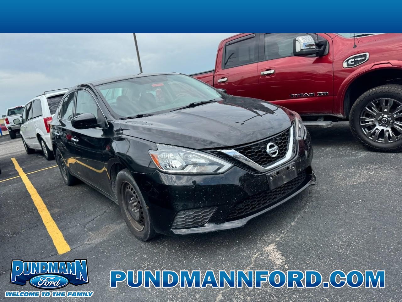 Used 2016 Nissan Sentra S FWD image 1