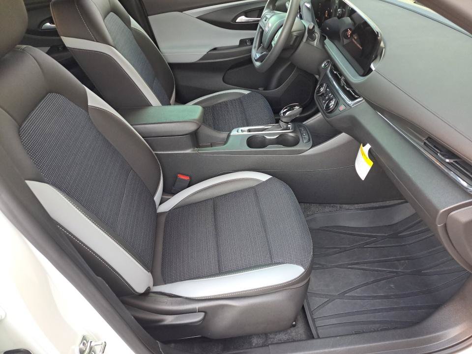 Used 2026 Buick Envista Preferred FWD image 15