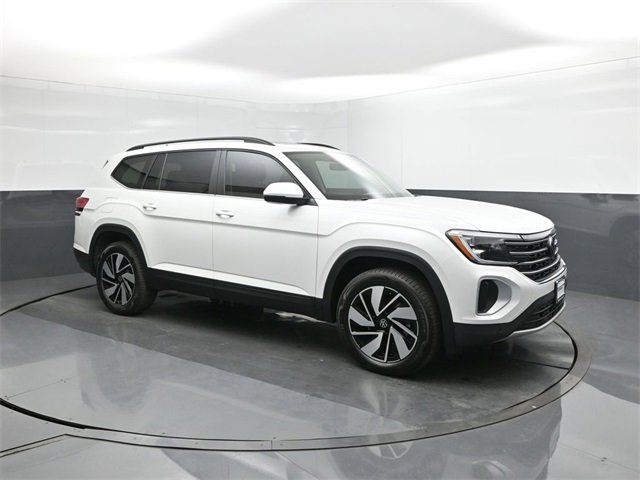 New 2026 Volkswagen Atlas SE image 17