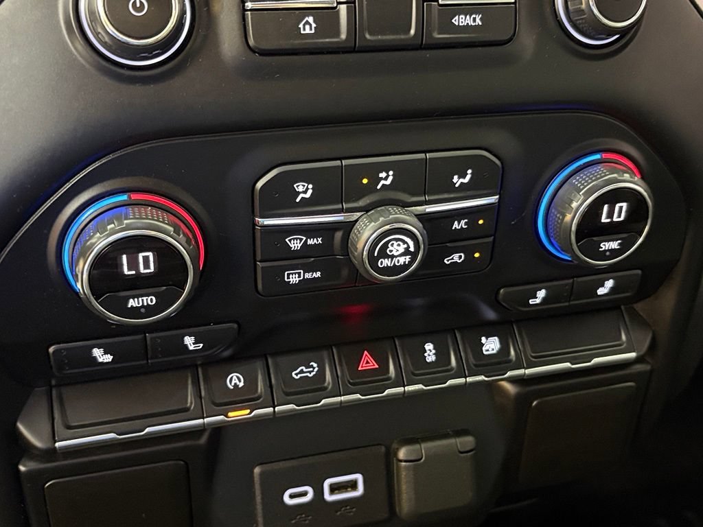 Certified 2021 Chevrolet Silverado 1500 LT RWD image 32