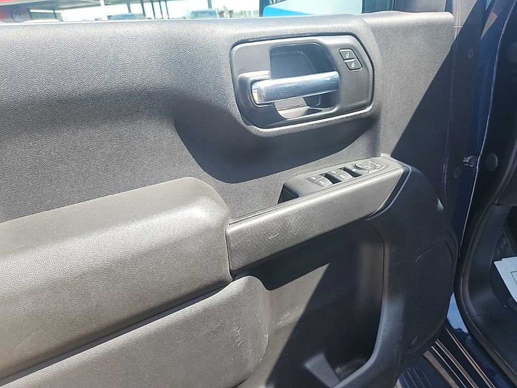 Used 2022 Chevrolet Silverado 1500 Custom Trail Boss w/ Safety Confidence Package image 15