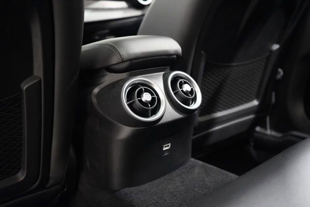 Used 2020 Alfa Romeo Giulia AWD w/ Cold Weather Package image 30