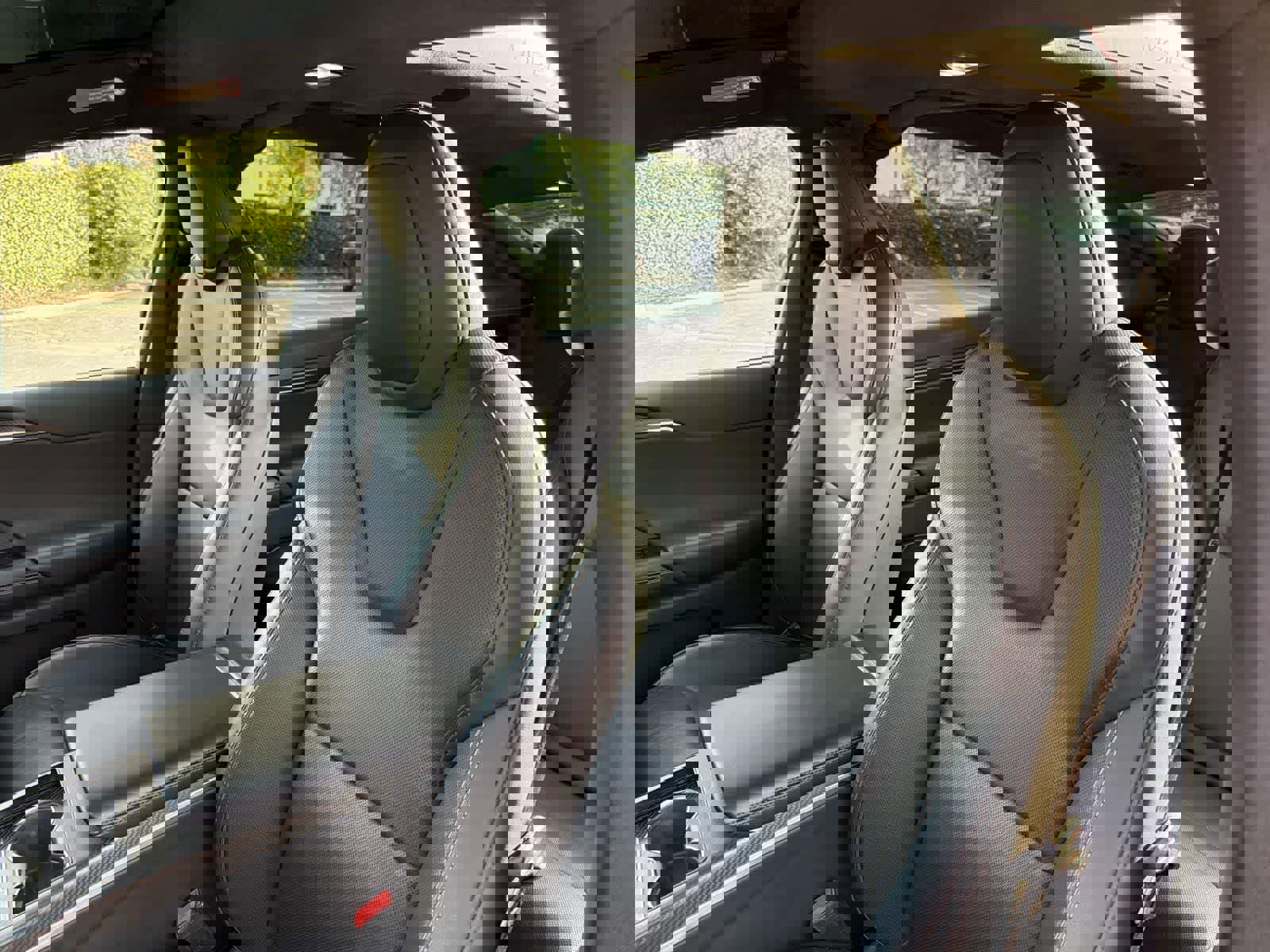 Used 2022 Tesla Model X Plaid image 27