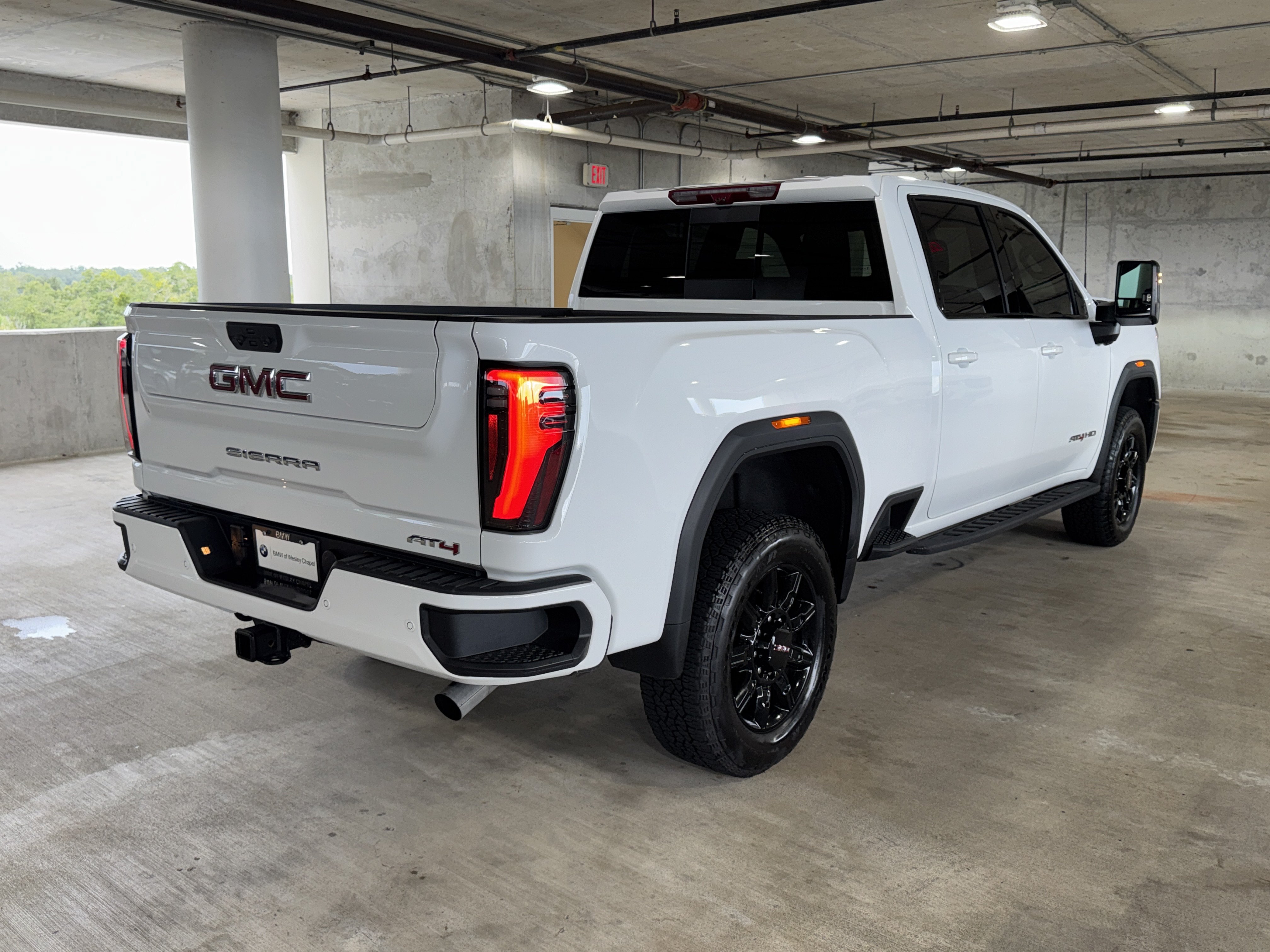 Used 2026 GMC Sierra 2500 AT4 w/ AT4 Premium Plus Package AWD/4WD image 8