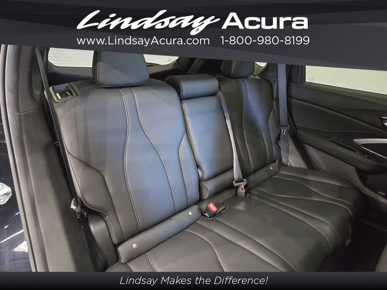 Used 2025 Acura RDX SH-AWD image 10