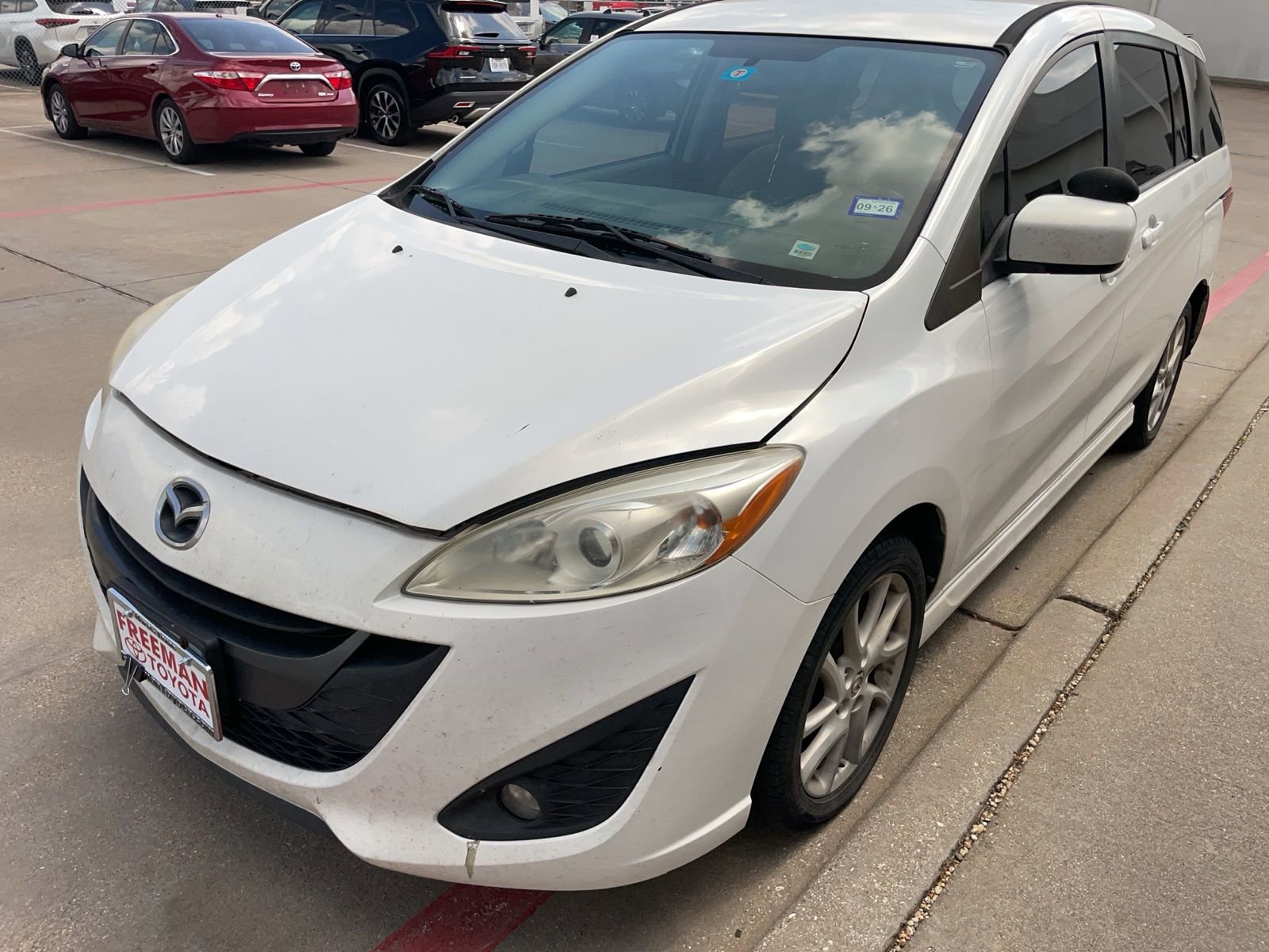 Used 2012 MAZDA MAZDA5 Touring image 3