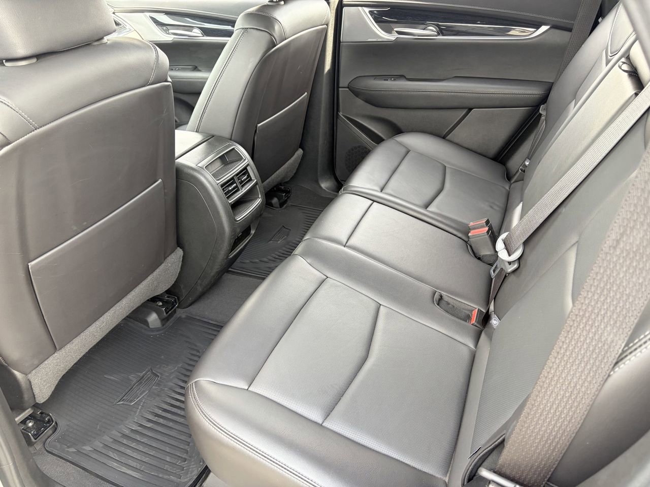 Certified 2025 Cadillac XT5 Premium Luxury image 17