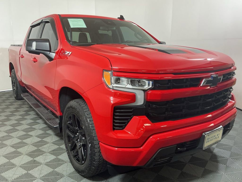 Used 2022 Chevrolet Silverado 1500 RST w/ Convenience Package II image 4