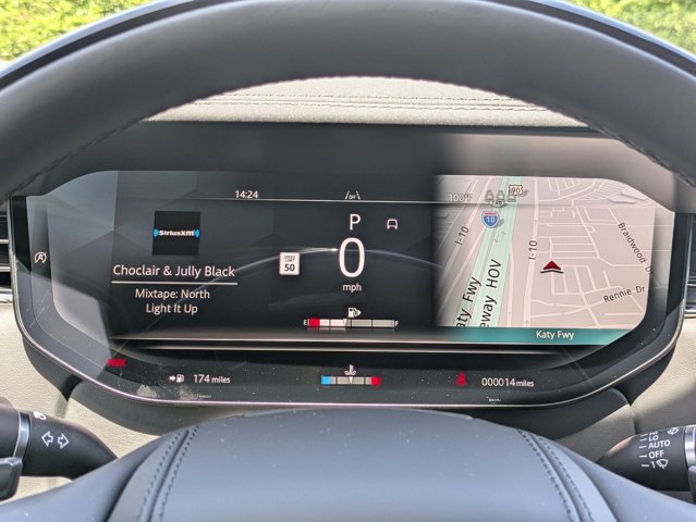 New 2025 Land Rover Range Rover SE image 11