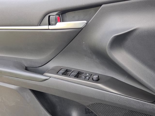 Used 2024 Toyota Camry SE FWD image 27