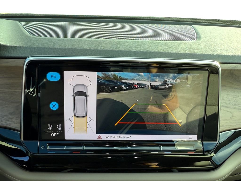 New 2026 Volkswagen Atlas SE image 15