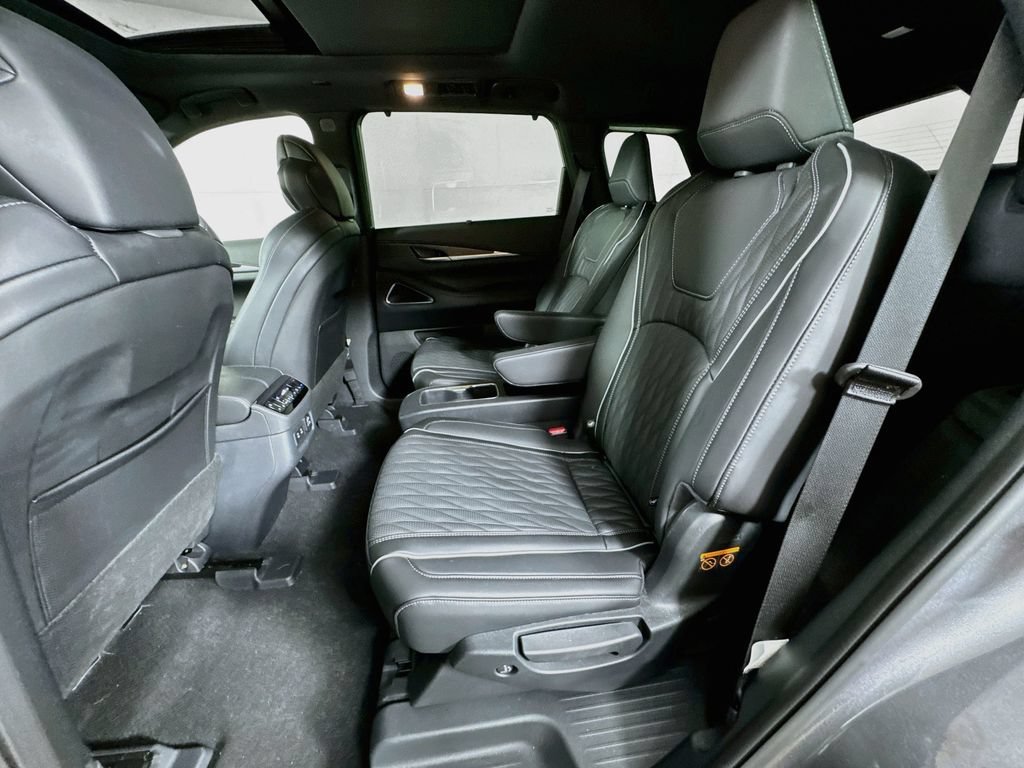 Certified 2026 INFINITI QX60 Autograph w/ Dark Cargo Package AWD/4WD image 33