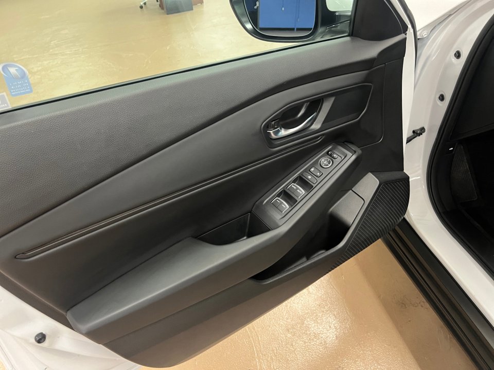 Used 2023 Honda Accord EX image 36