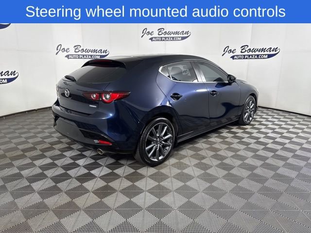 Used 2023 MAZDA MAZDA3 s image 11