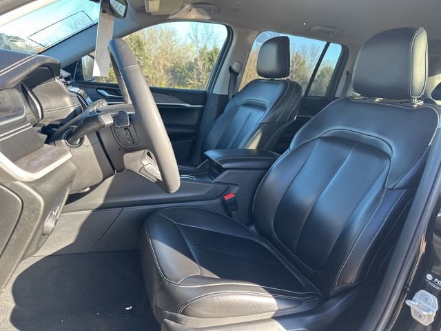 Used 2024 Jeep Grand Cherokee Limited image 14
