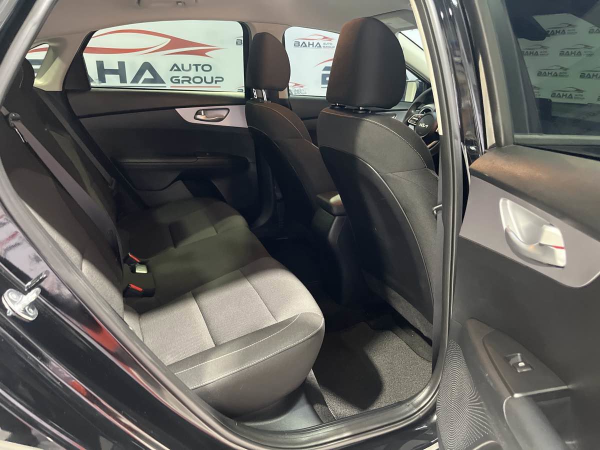 Used 2024 Kia Forte LXS image 29