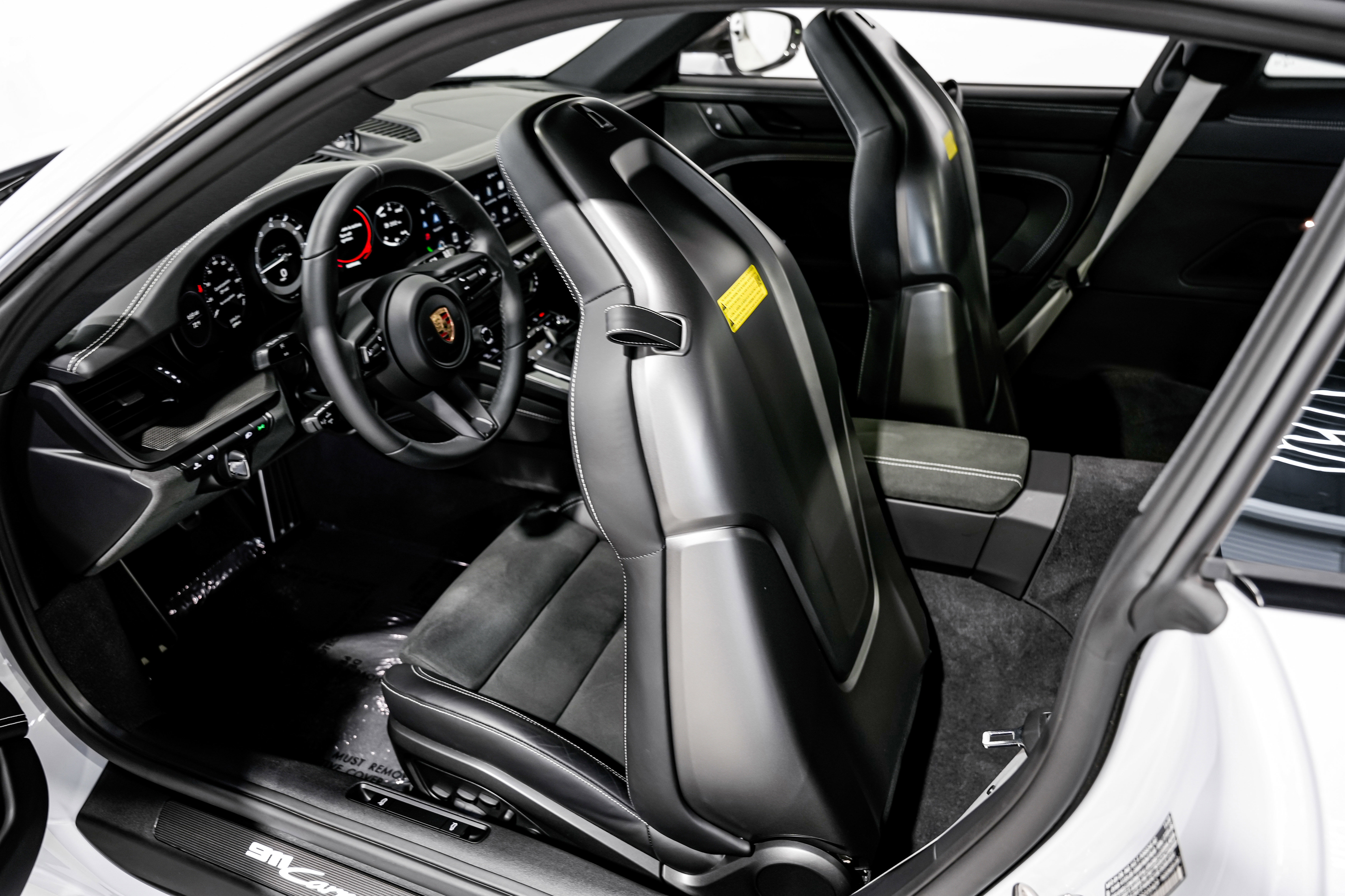 Used 2023 Porsche 911 Carrera GTS image 25