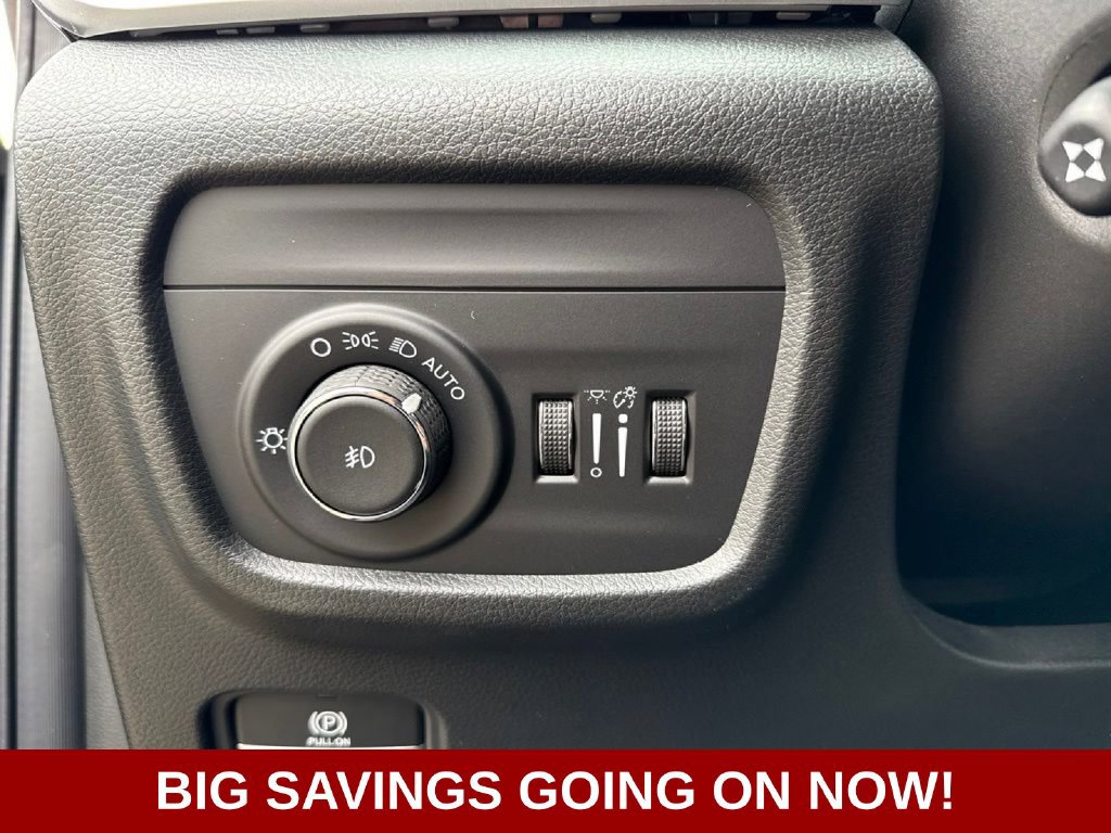 New 2026 Jeep Grand Cherokee Limited AWD/4WD image 15