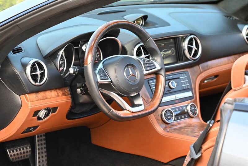 Used 2017 Mercedes-Benz SL 450 image 52