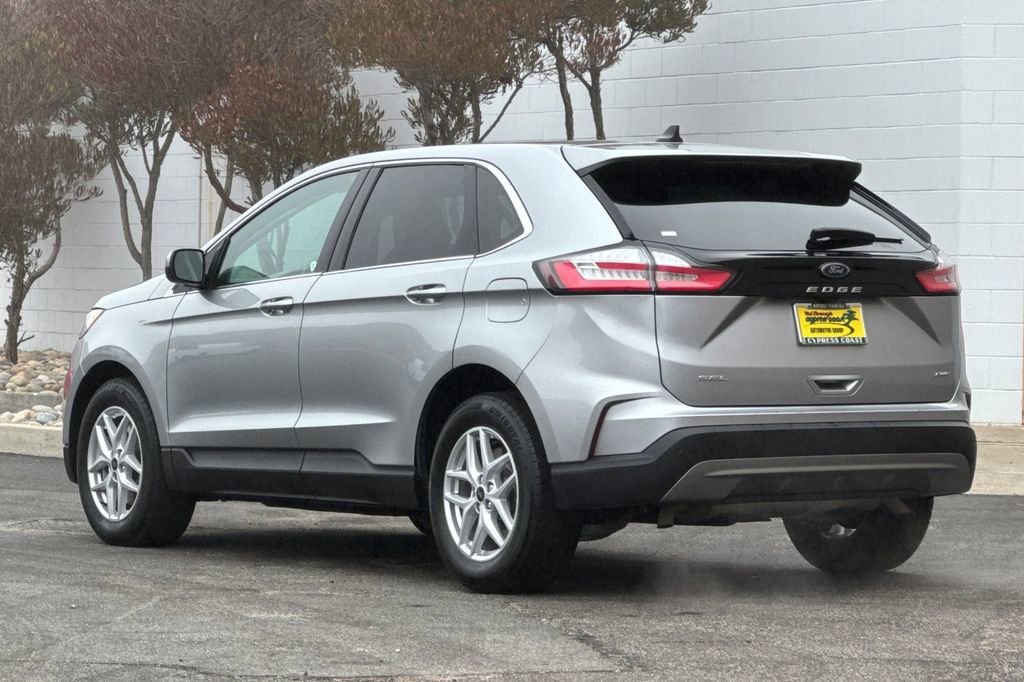 Certified 2023 Ford Edge SEL image 6