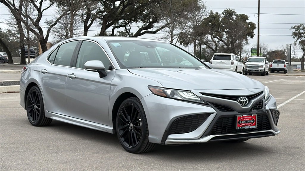 Used 2024 Toyota Camry XSE image 9