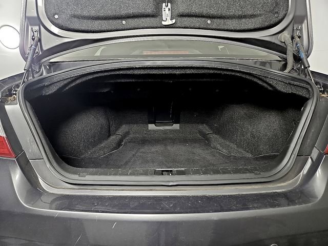 Used 2013 INFINITI M37 w/ Premium Pkg image 29