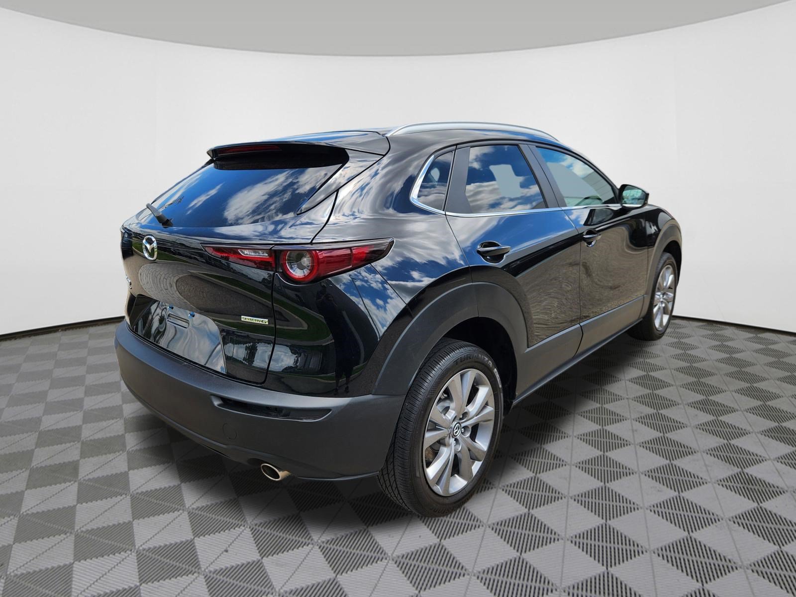 Certified 2023 MAZDA CX-30 AWD 2.5 S w/ Select Package image 4