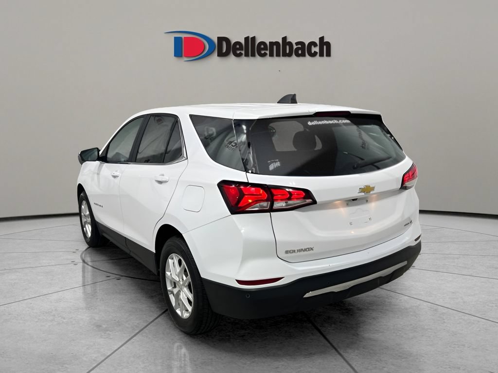Used 2024 Chevrolet Equinox LT AWD/4WD image 2