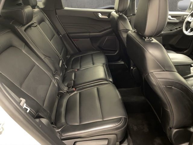 Used 2024 Ford Escape Platinum AWD/4WD image 26