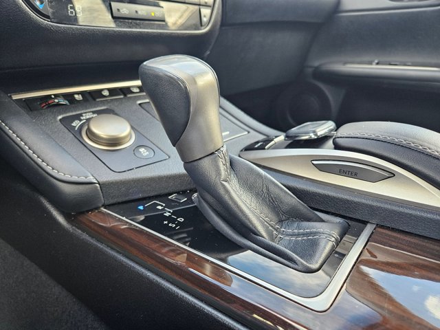 Used 2017 Lexus ES 350 image 9