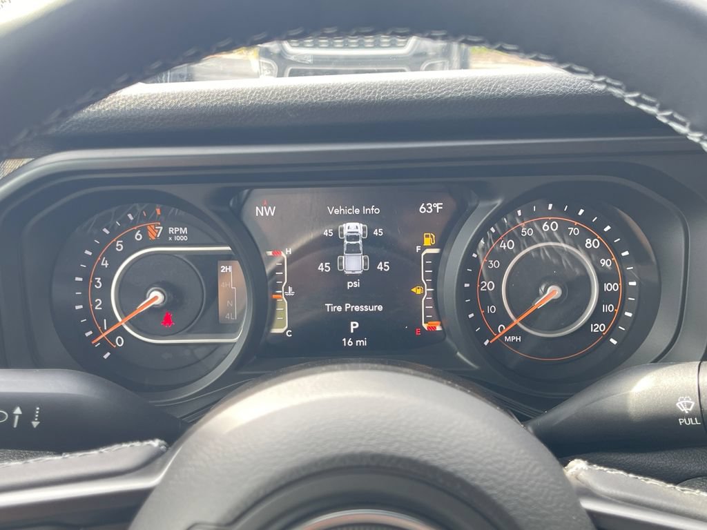 New 2026 Jeep Gladiator Sport AWD/4WD image 21