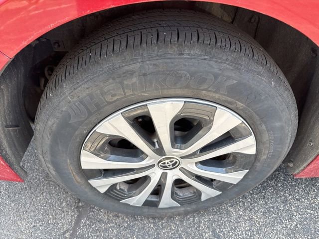 Used 2020 Toyota Corolla LE FWD image 8