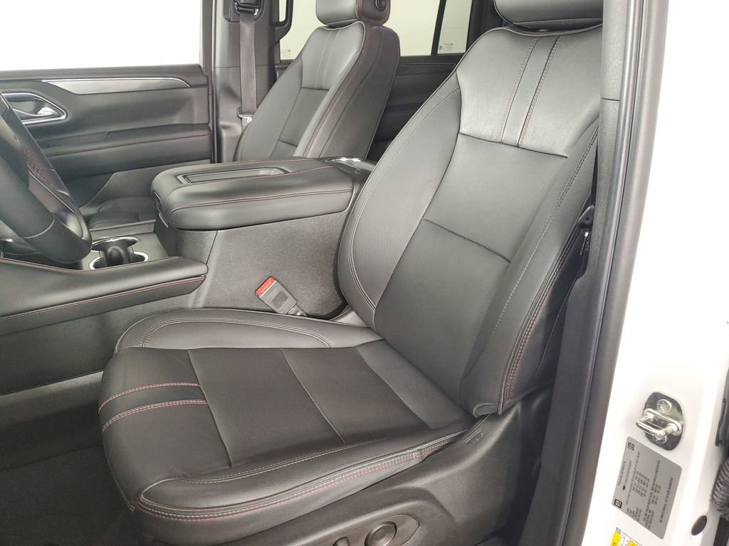 Used 2023 Chevrolet Suburban RST image 12