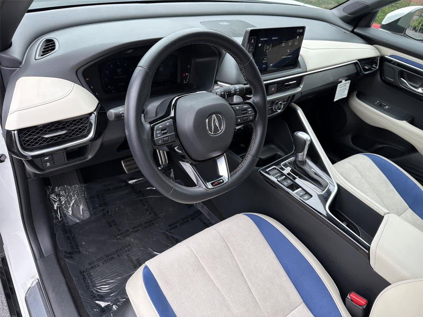 Used 2025 Acura ADX A-Spec AWD/4WD image 2