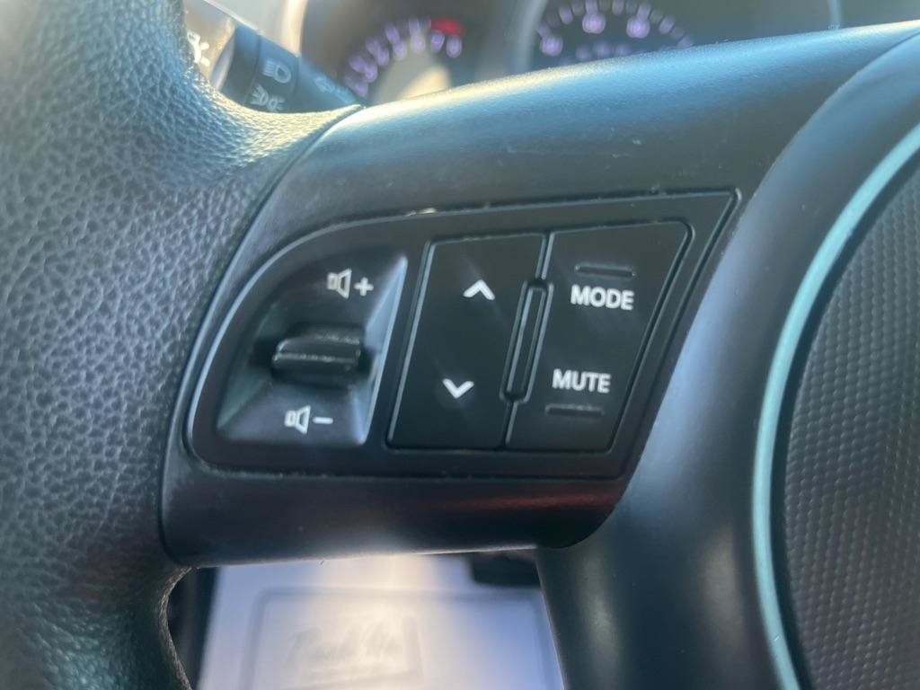 Used 2012 Kia Soul FWD image 9