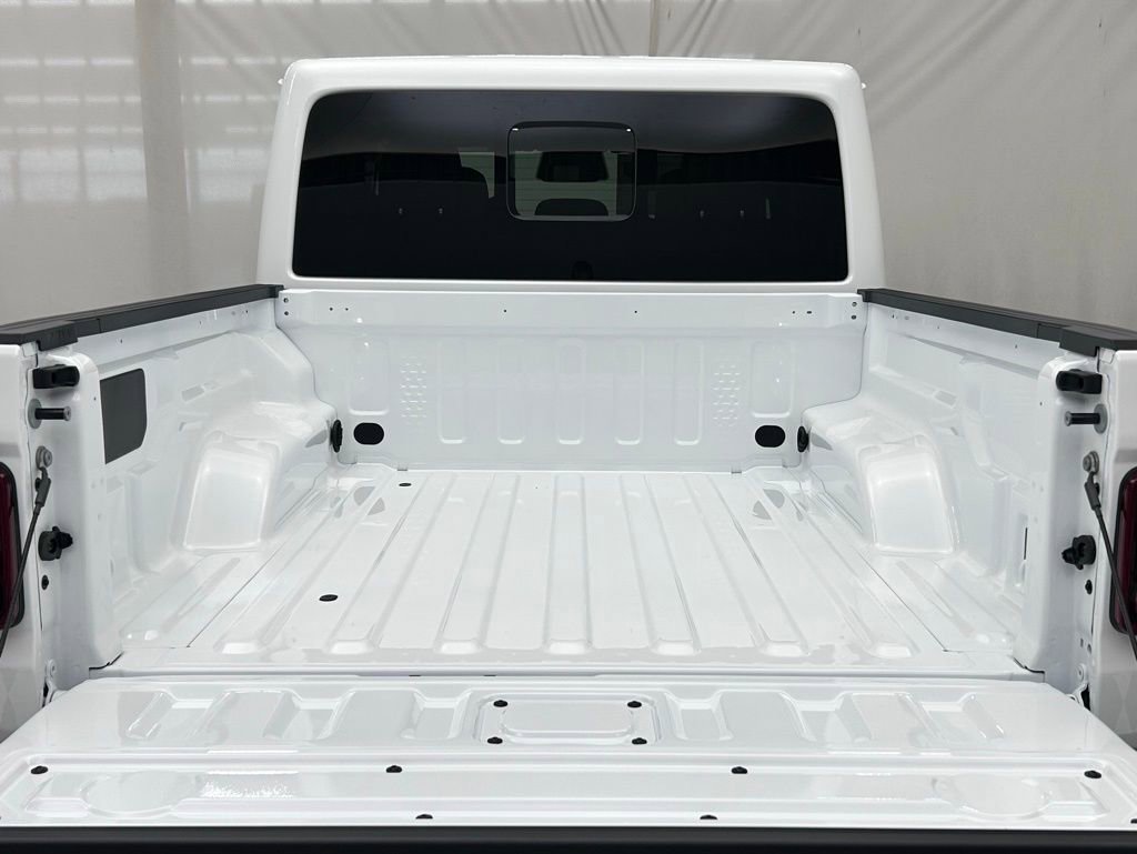 New 2026 Jeep Gladiator Rubicon image 9