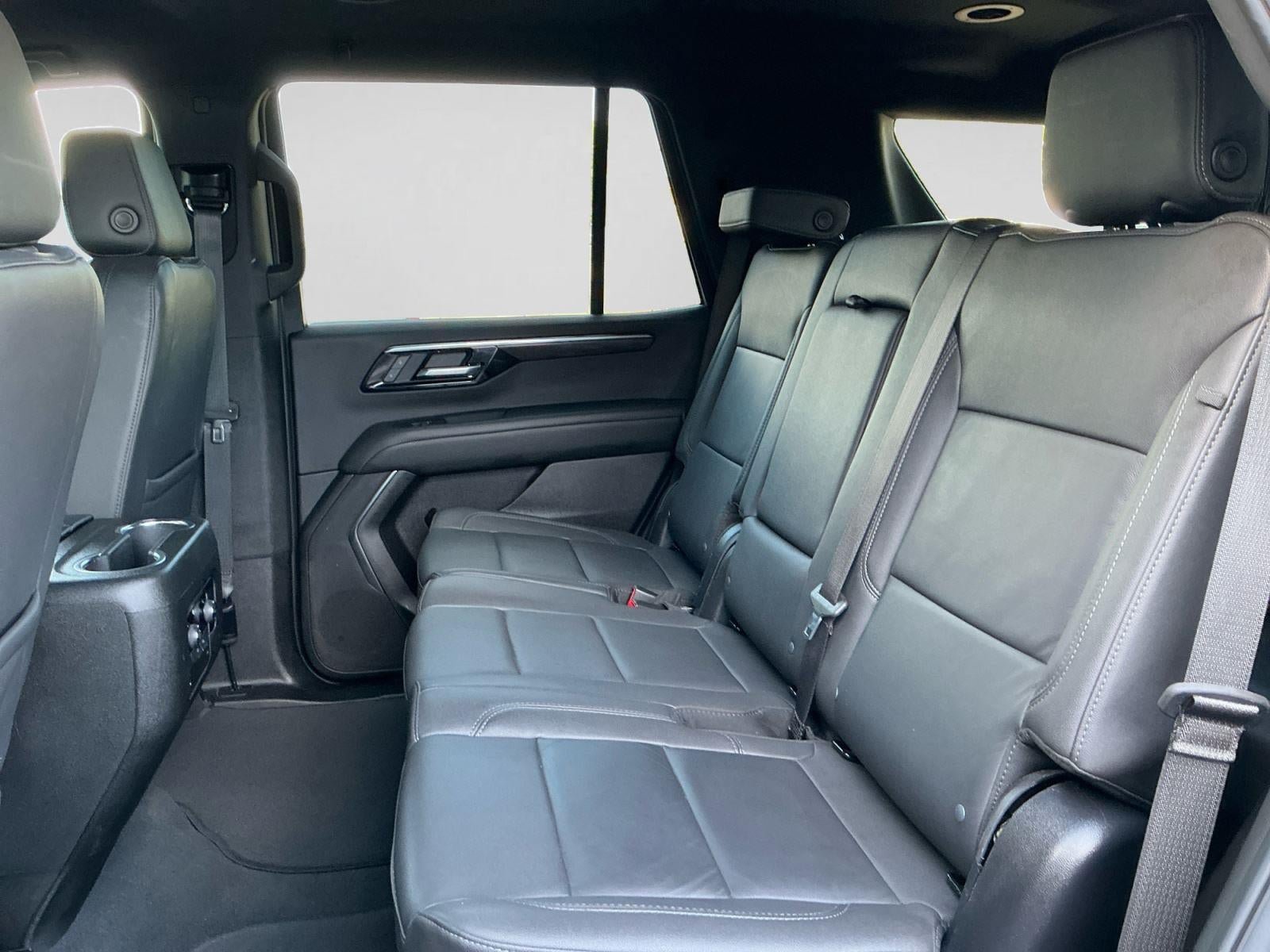 Used 2025 Chevrolet Tahoe Z71 AWD/4WD image 14