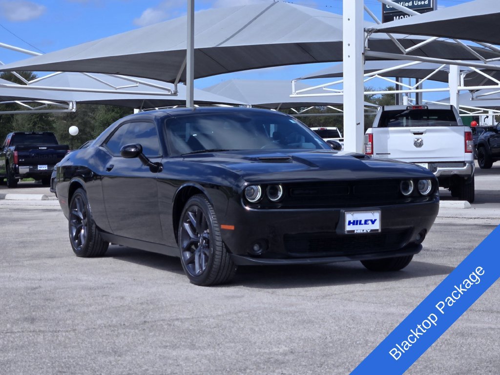 Used 2023 Dodge Challenger SXT w/ Blacktop Package RWD image 3