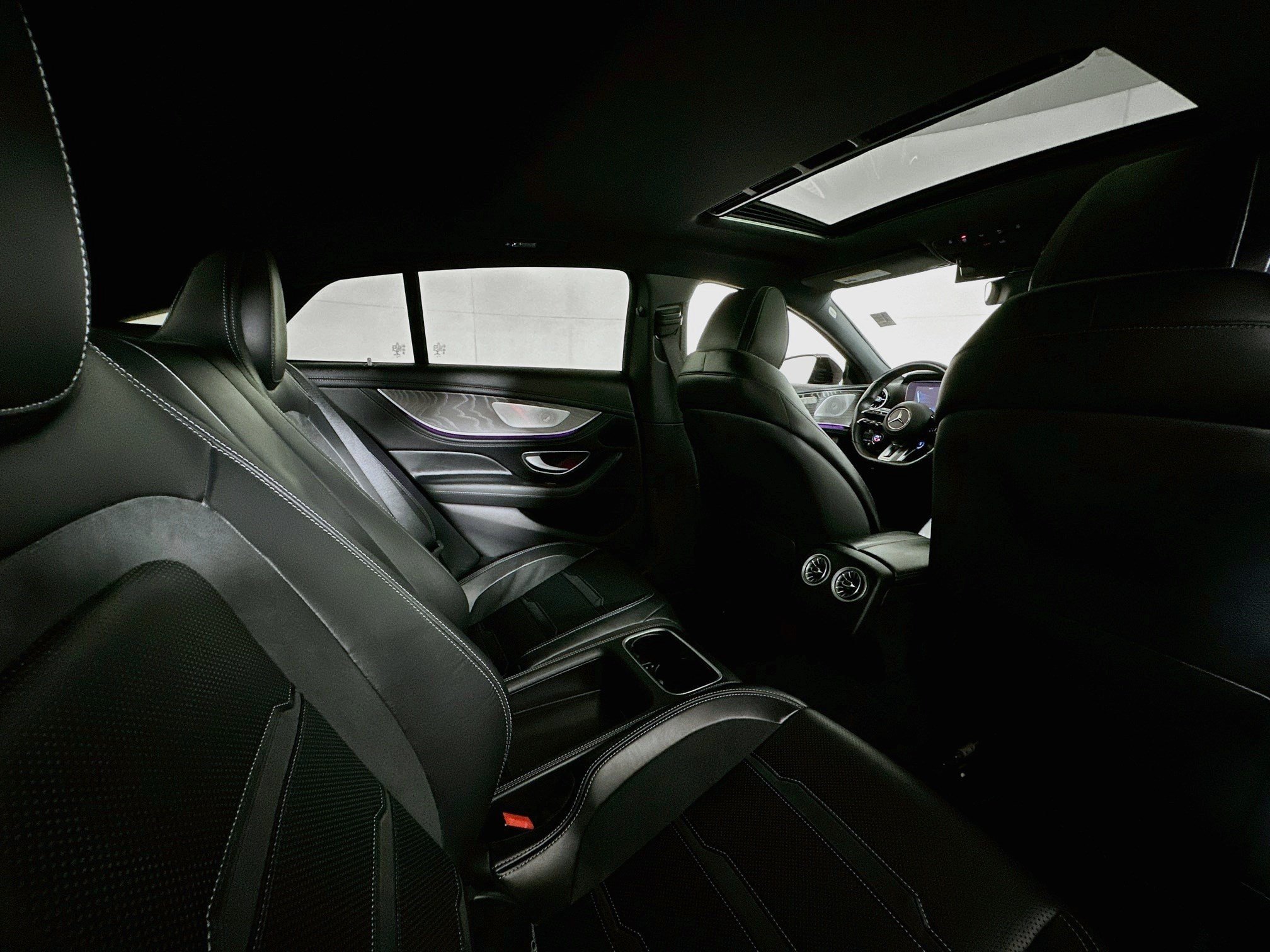 Used 2022 Mercedes-Benz AMG GT 43 w/ Driver Assistance Package image 29