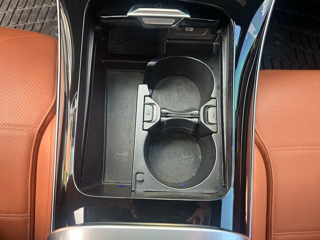 Used 2024 Mercedes-Benz C 300 Sedan image 26